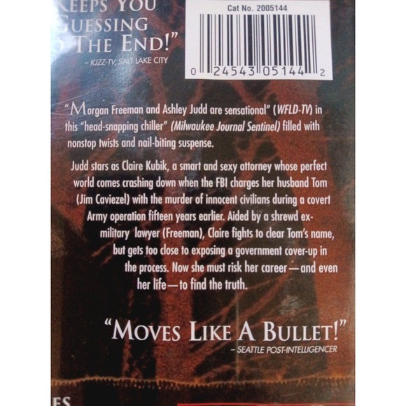 High Crimes DVD - Picture 3 of 3